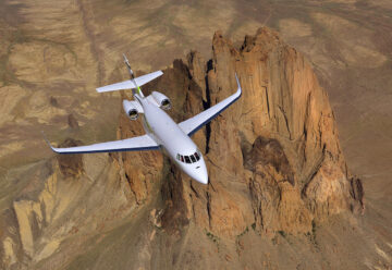 Dassault Falcon 2000S business jet.